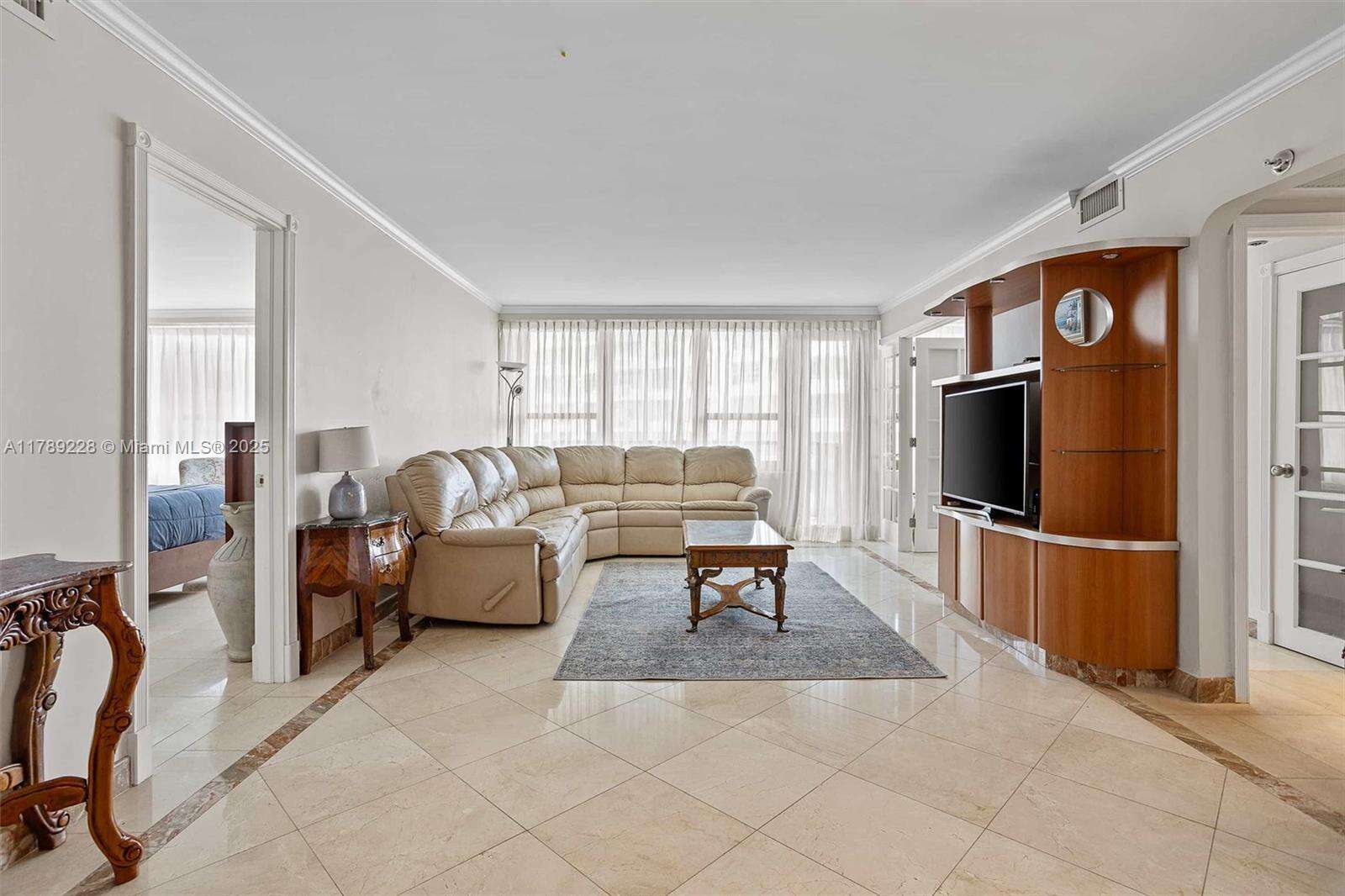 The Alexander at 5225 Collins Ave, Miami Beach, FL 33140 - For Sale photo 5