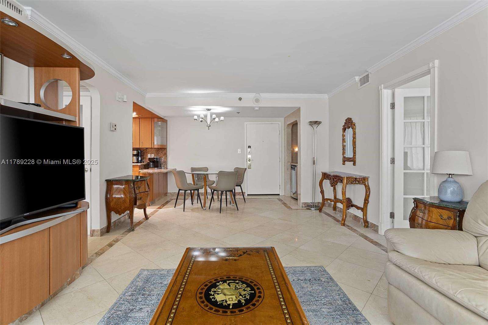 The Alexander at 5225 Collins Ave, Miami Beach, FL 33140 - For Sale photo 7