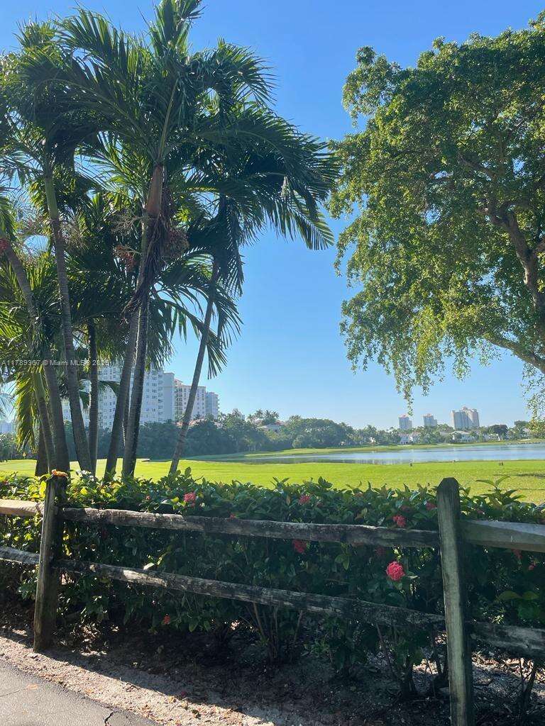 Turnberry Village North at 20000 Country Club Dr, Aventura, FL 33180 - For Sale photo 16