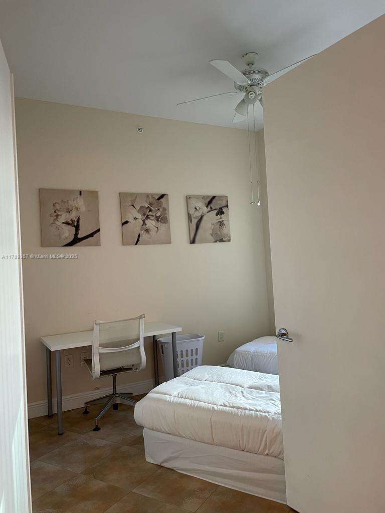 Turnberry Village North at 20000 Country Club Dr, Aventura, FL 33180 - For Sale photo 6