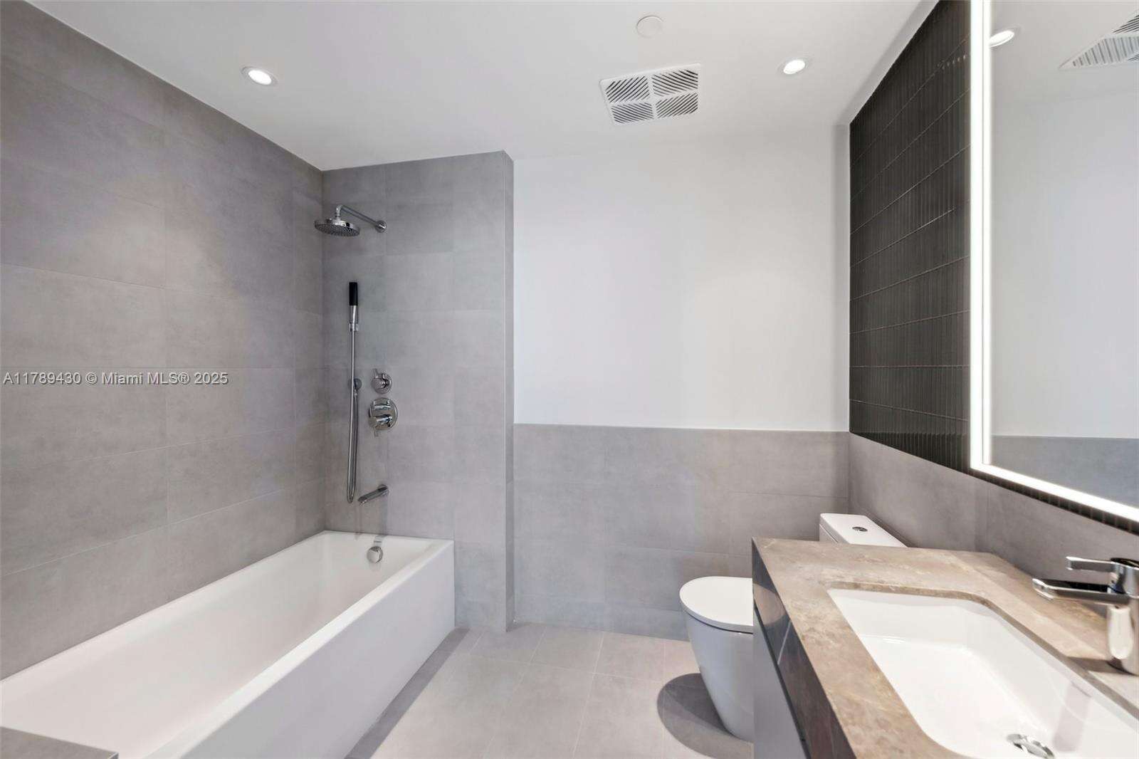 FIVE PARK - 500 Alton Rd, Miami Beach, FL 33139 | Picture 19