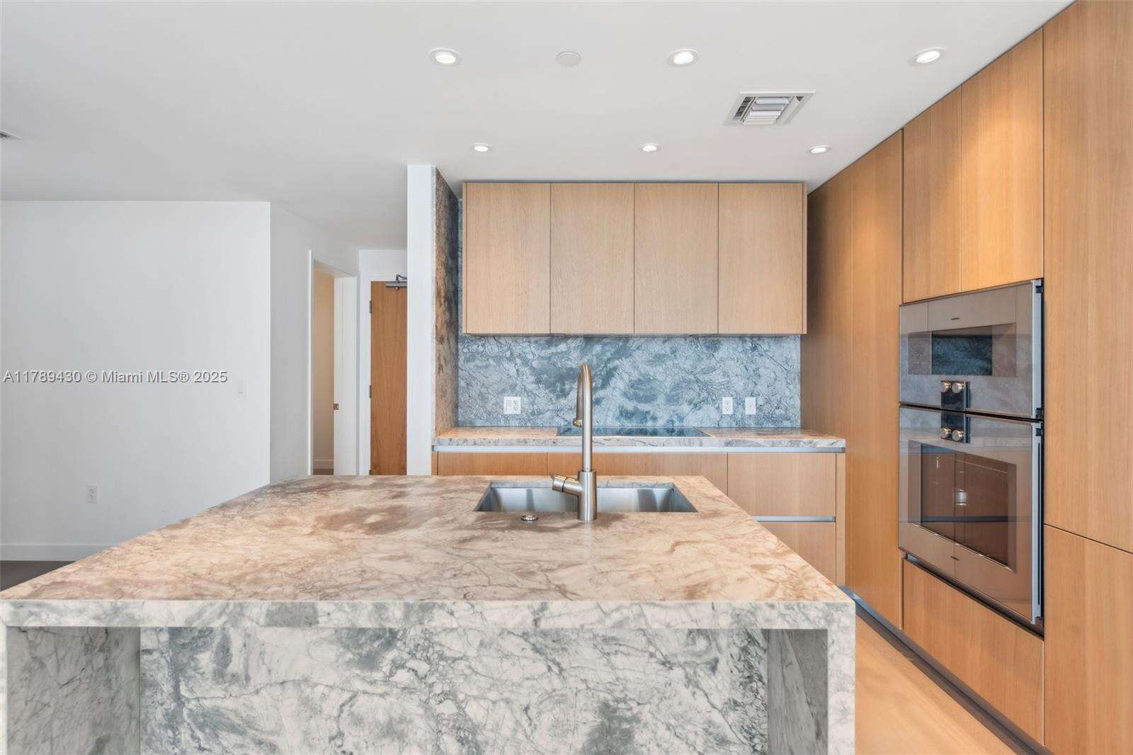 FIVE PARK - 500 Alton Rd, Miami Beach, FL 33139 | Picture 8