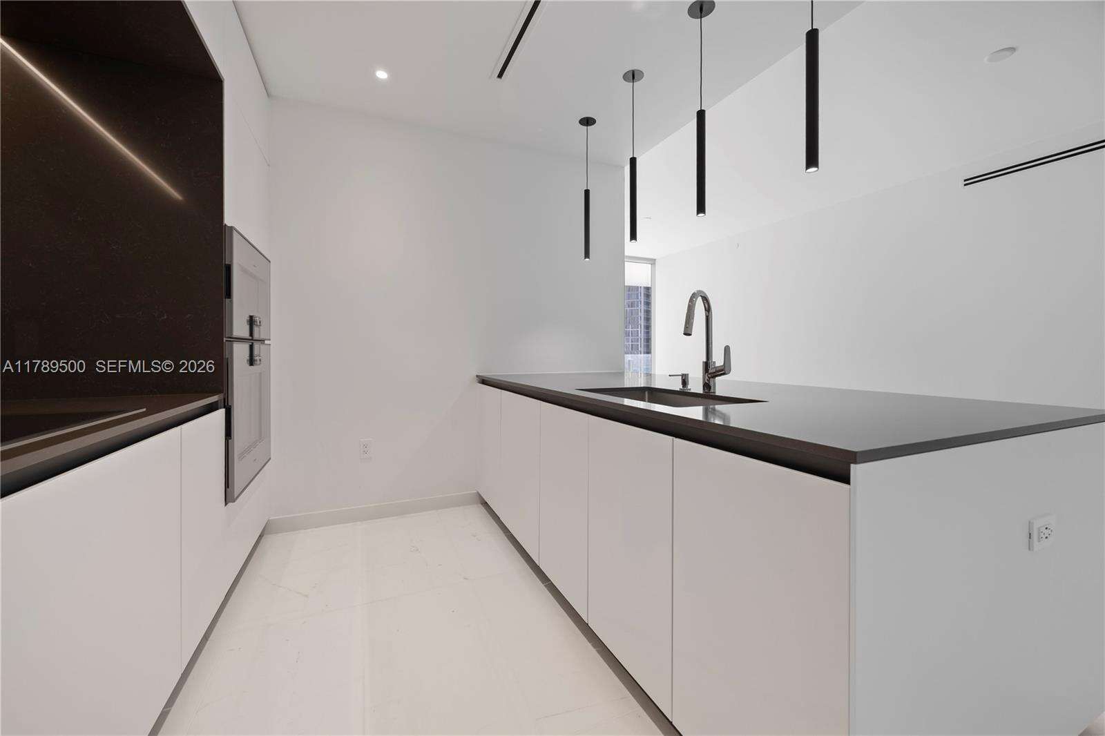 ASTON MARTIN RESIDENCES - 300 Biscayne Blvd Way, Miami, FL 33131 | Picture 15