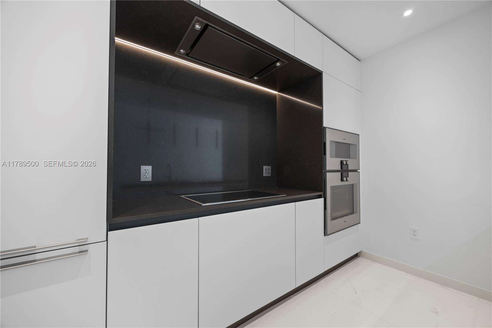 ASTON MARTIN RESIDENCES - 300 Biscayne Blvd Way, Miami, FL 33131 | Picture 16