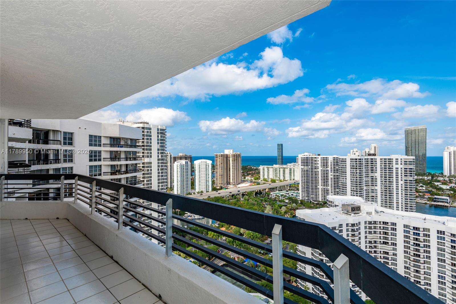 Mystic Pointe Tower 500 at 3530 Mystic Pointe Dr, Aventura, FL 33180 - For Sale photo 28