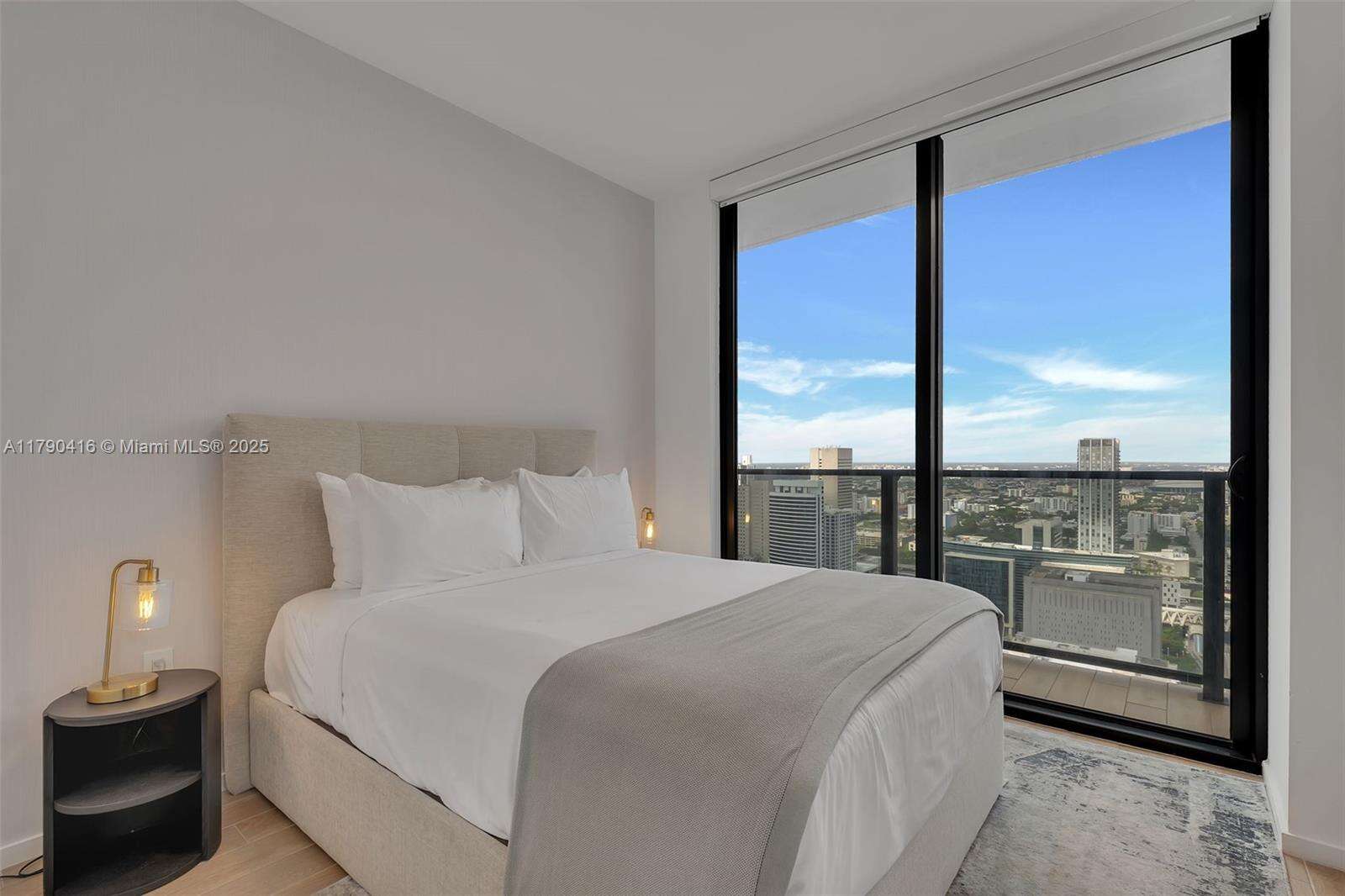 398 NE 5TH STREET - 398 5th St, Miami, FL 33132 | Picture 10