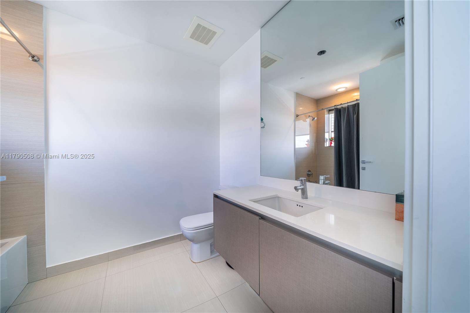 ECHO - 3250 188 St, Aventura, FL 33180 | Picture 17