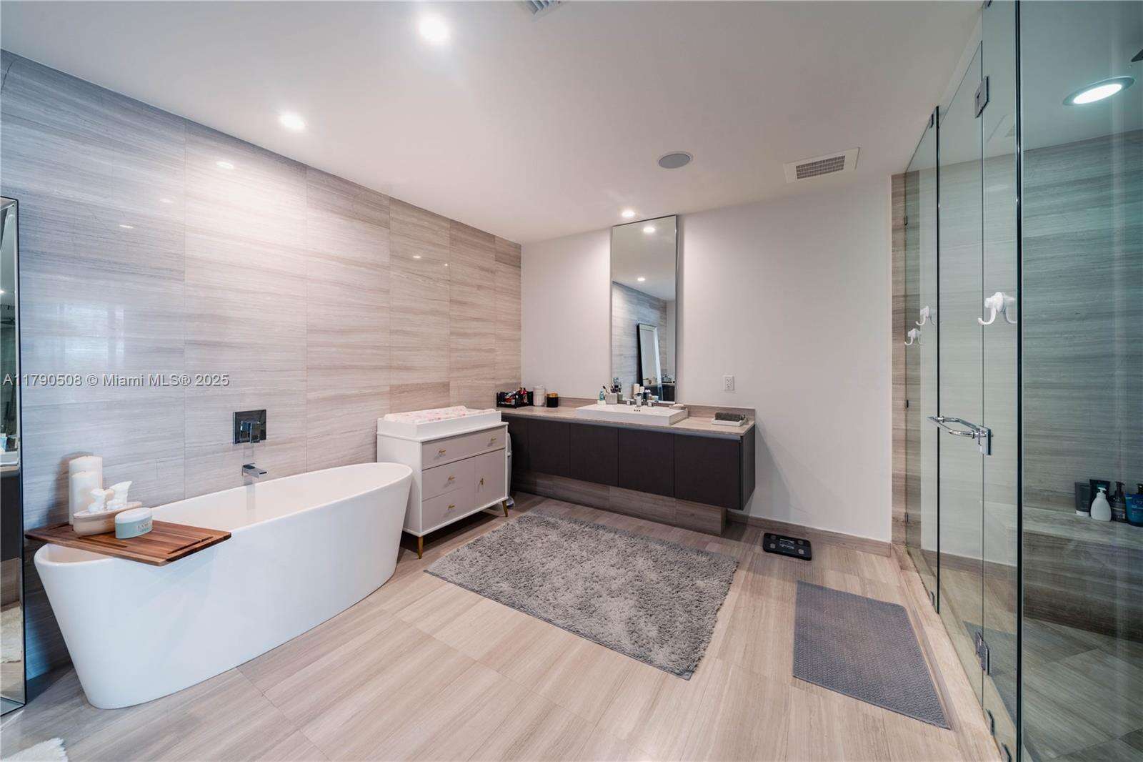 ECHO - 3250 188 St, Aventura, FL 33180 | Picture 25