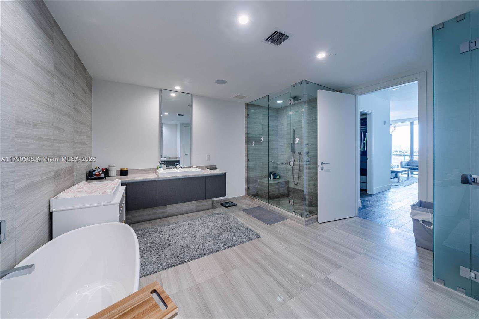 ECHO - 3250 188 St, Aventura, FL 33180 | Picture 26