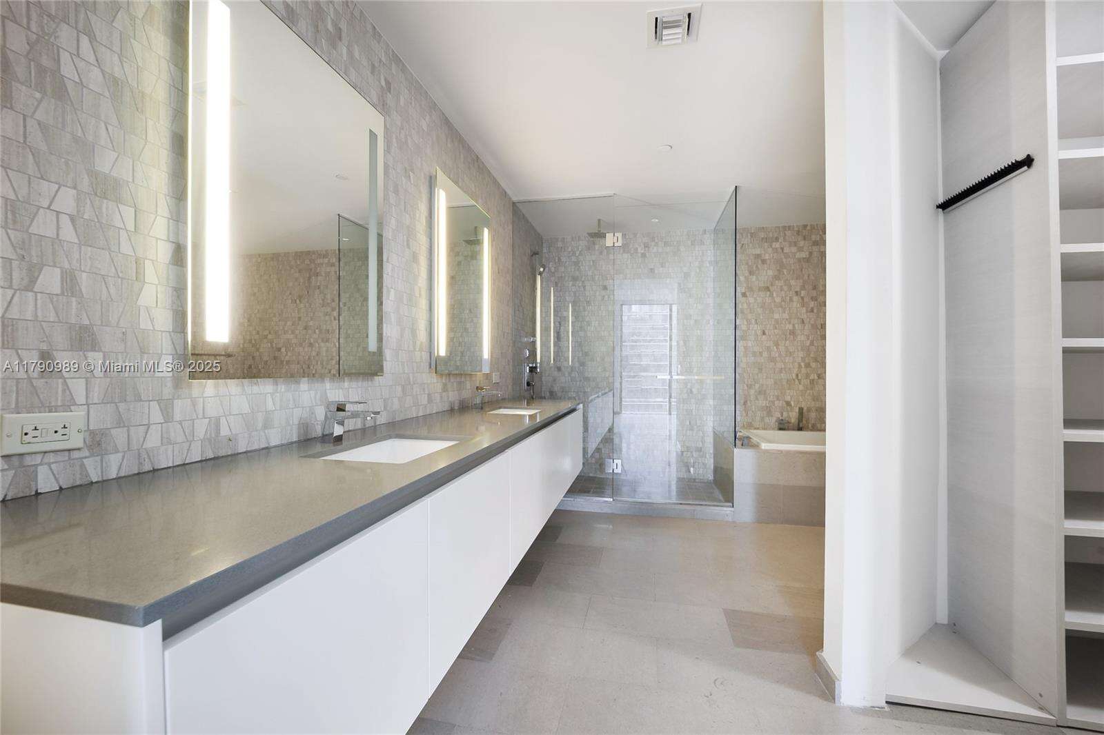 RISE - 88 7 St, Miami, FL 33130 | Picture 5