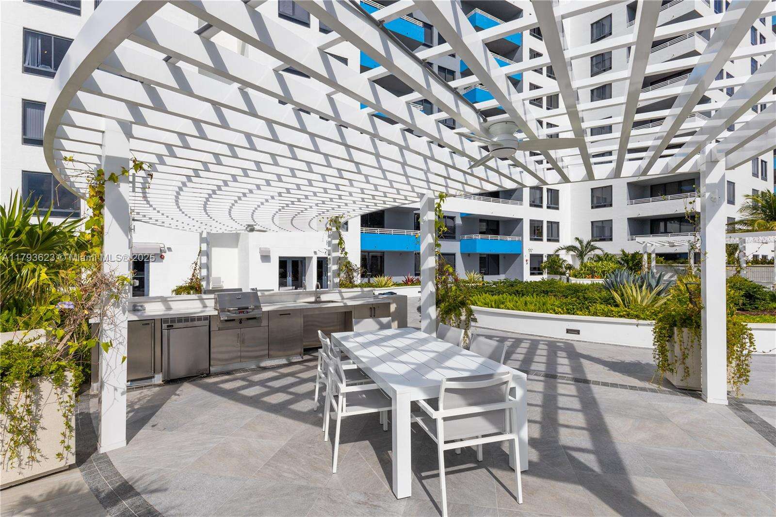 The Waverly at 1330 W Ave, Miami Beach, FL 33139 - For Sale photo 24