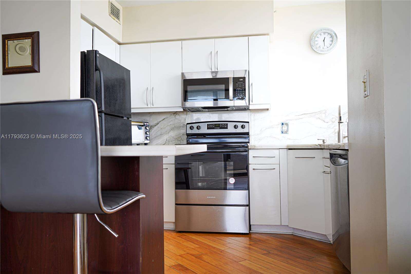 The Waverly at 1330 W Ave, Miami Beach, FL 33139 - For Sale photo 9