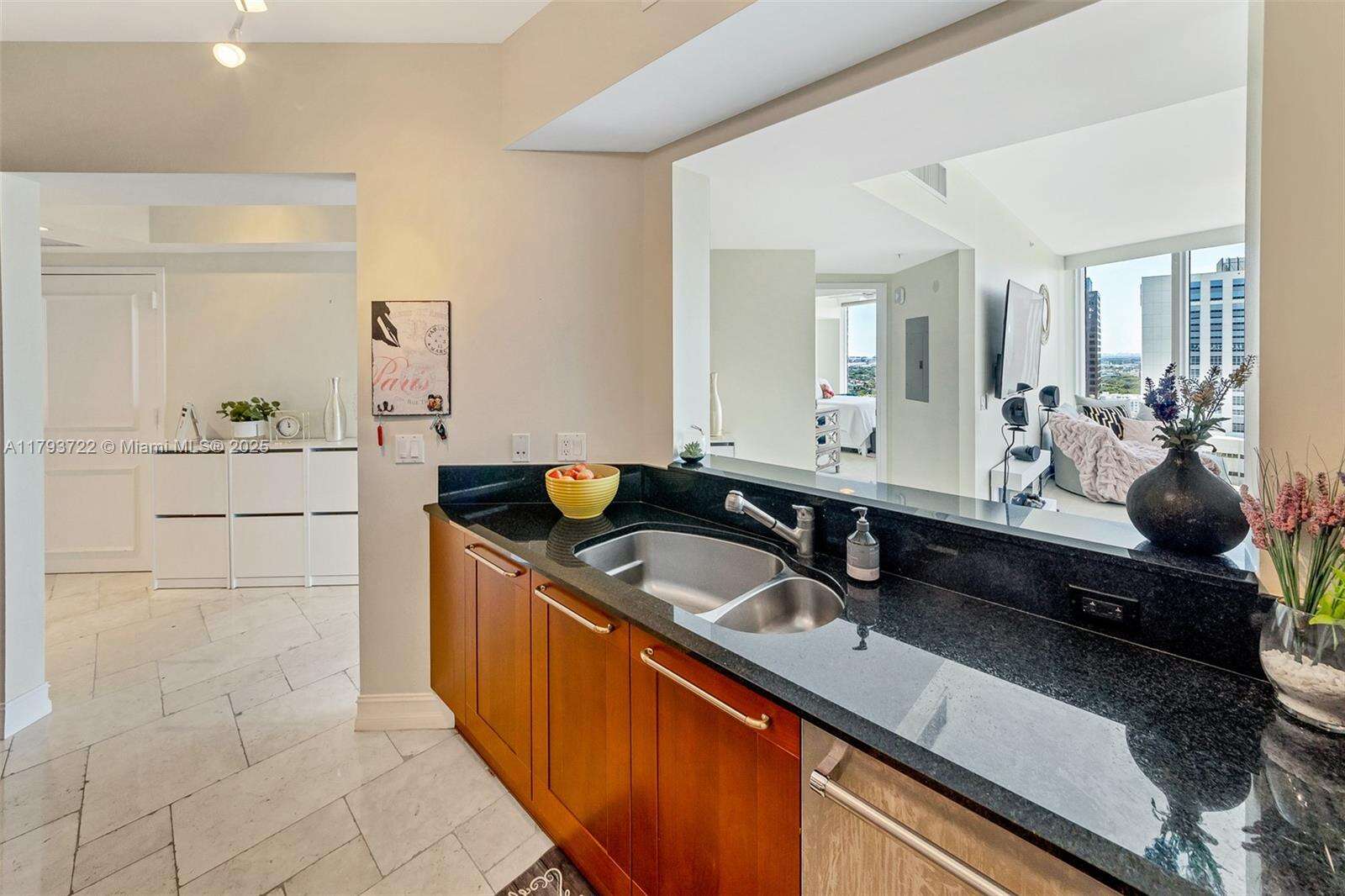 Las Olas River House at 333 Las Olas Way, Fort Lauderdale, FL 33301 - For Sale photo 14