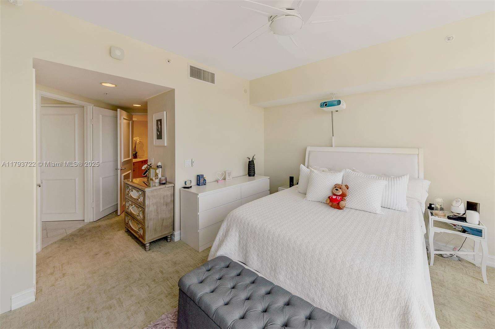 Las Olas River House at 333 Las Olas Way, Fort Lauderdale, FL 33301 - For Sale photo 26