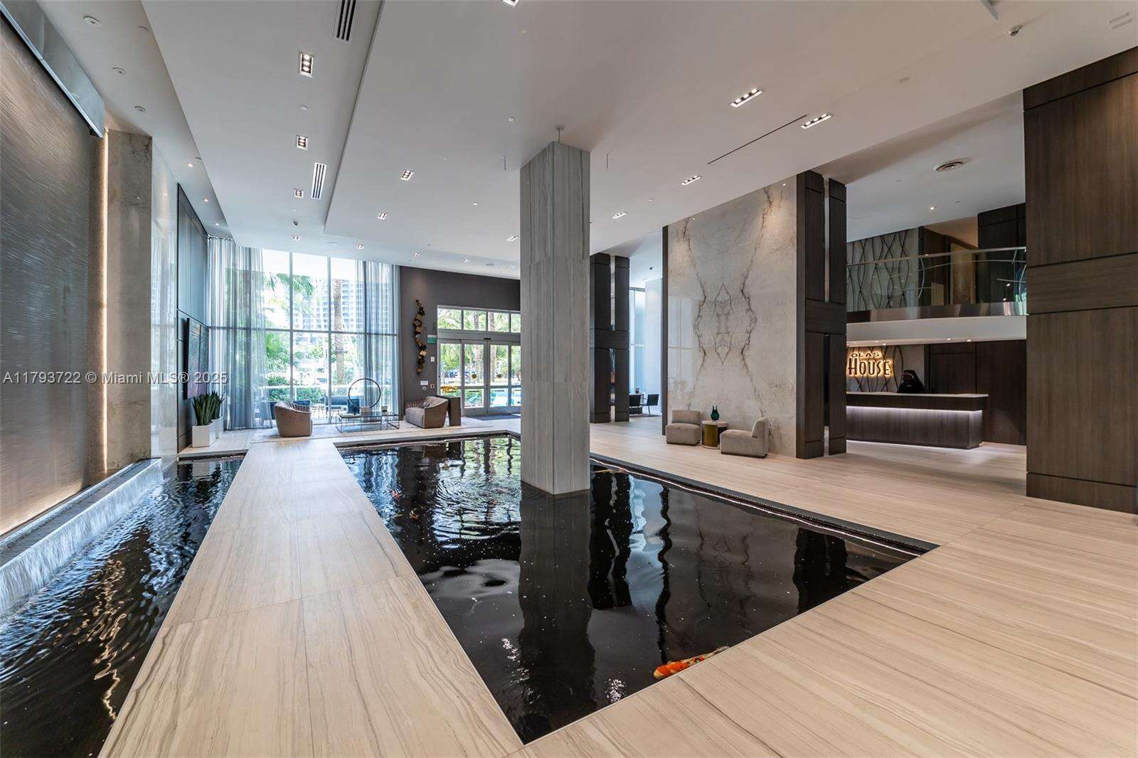 Las Olas River House at 333 Las Olas Way, Fort Lauderdale, FL 33301 - For Sale photo 6