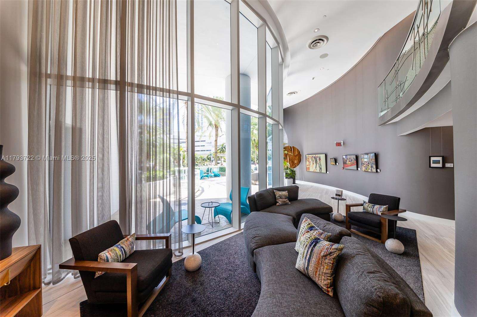 Las Olas River House at 333 Las Olas Way, Fort Lauderdale, FL 33301 - For Sale photo 8