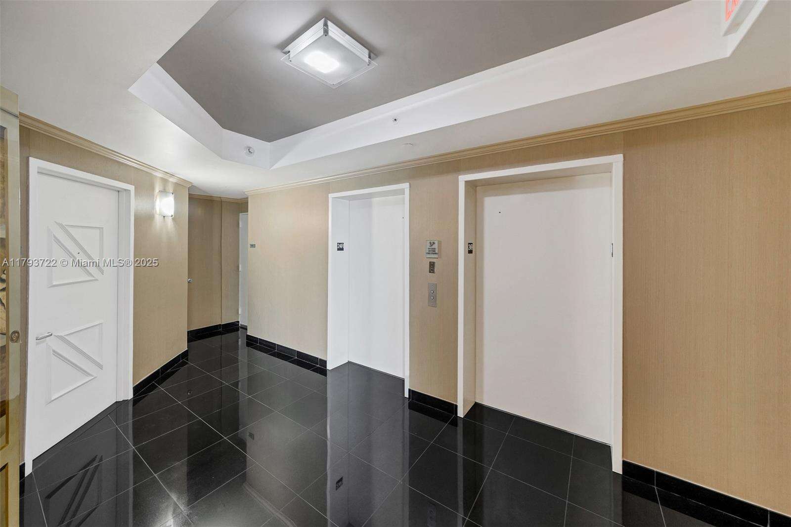 Las Olas River House at 333 Las Olas Way, Fort Lauderdale, FL 33301 - For Sale photo 10