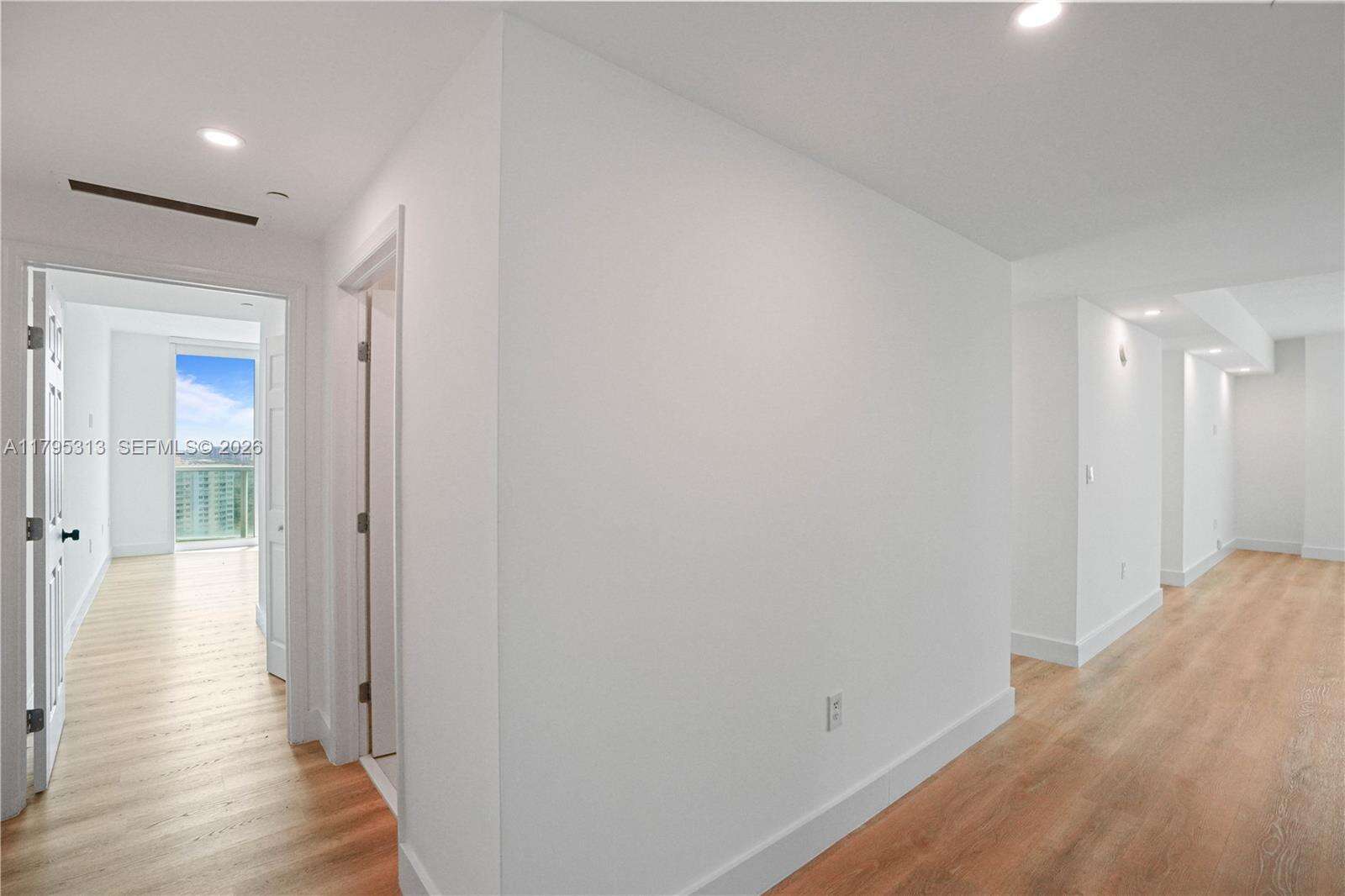 SKYLINE ON BRICKELL - 2101 Brickell Ave, Miami, FL 33129 | Picture 17