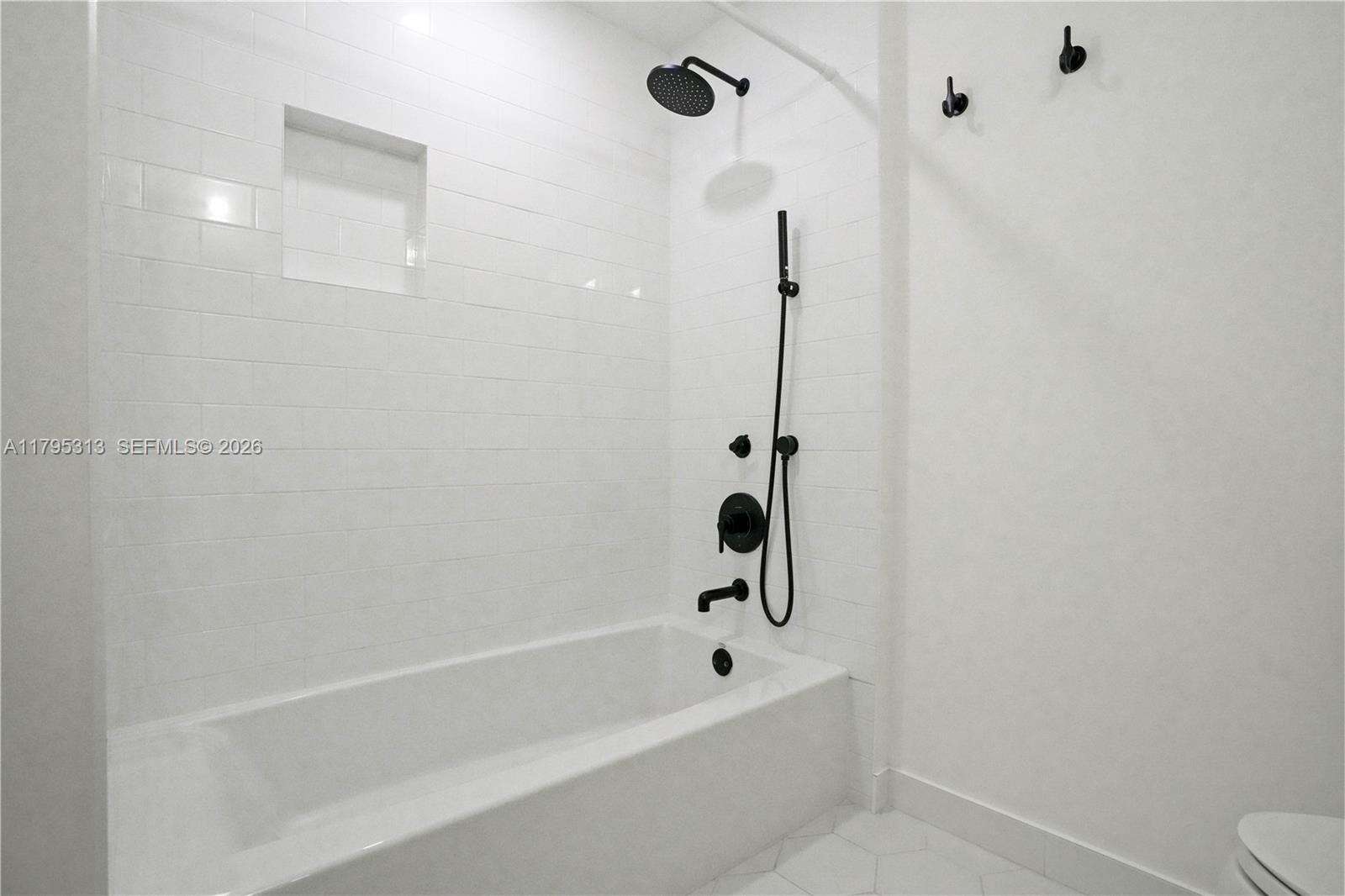 SKYLINE ON BRICKELL - 2101 Brickell Ave, Miami, FL 33129 | Picture 25