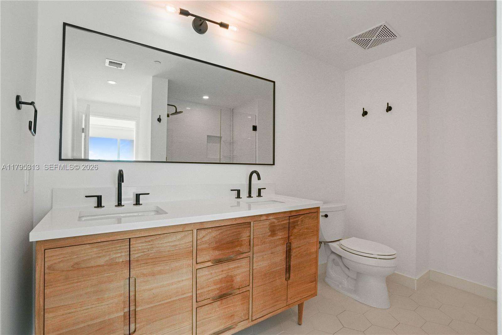 SKYLINE ON BRICKELL - 2101 Brickell Ave, Miami, FL 33129 | Picture 31