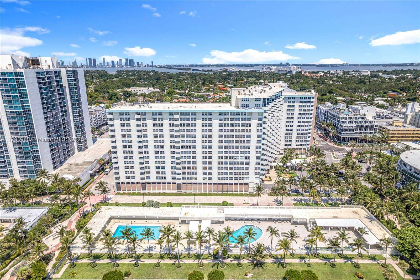 Triton Tower at 2899 Collins Ave, Miami Beach, FL 33140 - For Sale photo 1
