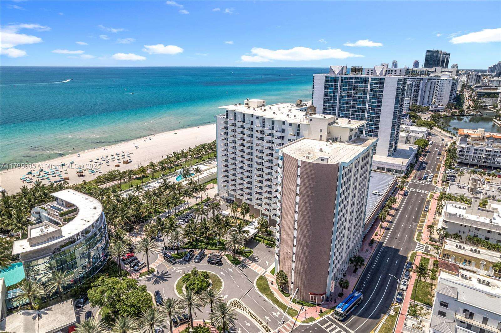Triton Tower at 2899 Collins Ave, Miami Beach, FL 33140 - For Sale photo 2