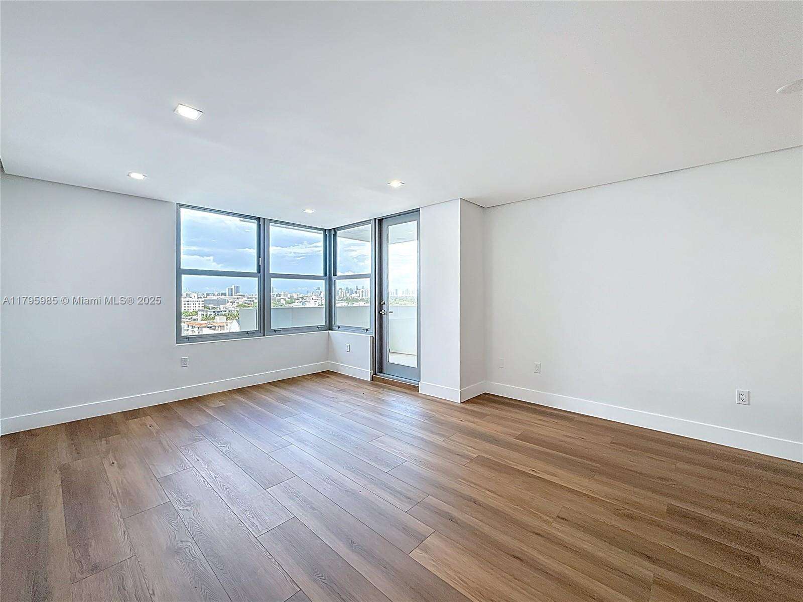 Triton Tower at 2899 Collins Ave, Miami Beach, FL 33140 - For Sale photo 15
