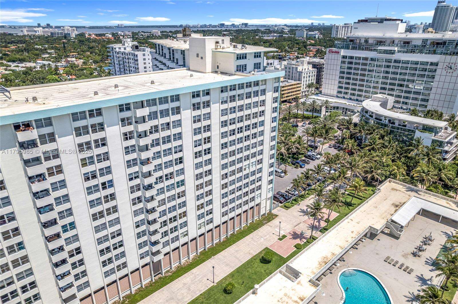Triton Tower at 2899 Collins Ave, Miami Beach, FL 33140 - For Sale photo 32