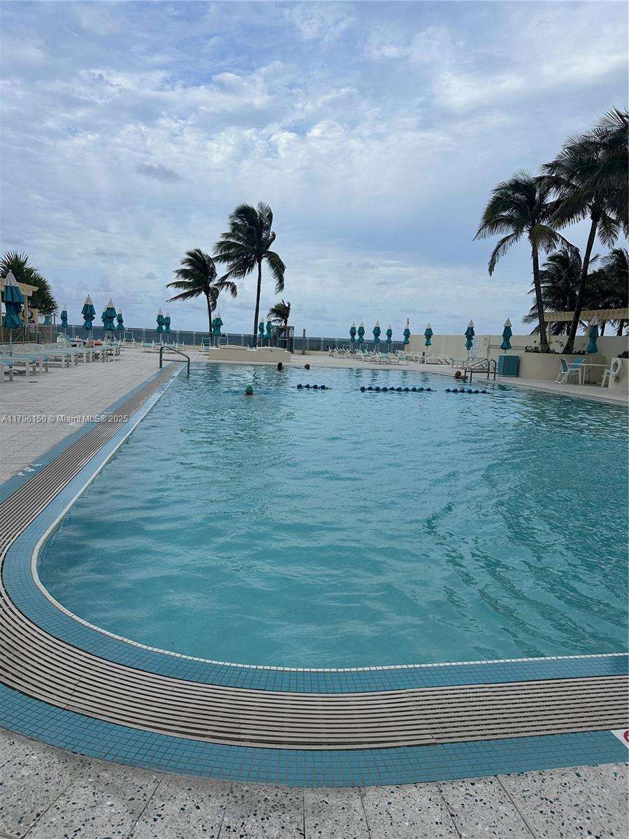 The Wave at 2501 Ocean Dr, Hollywood, FL 33019 - For Sale photo 12