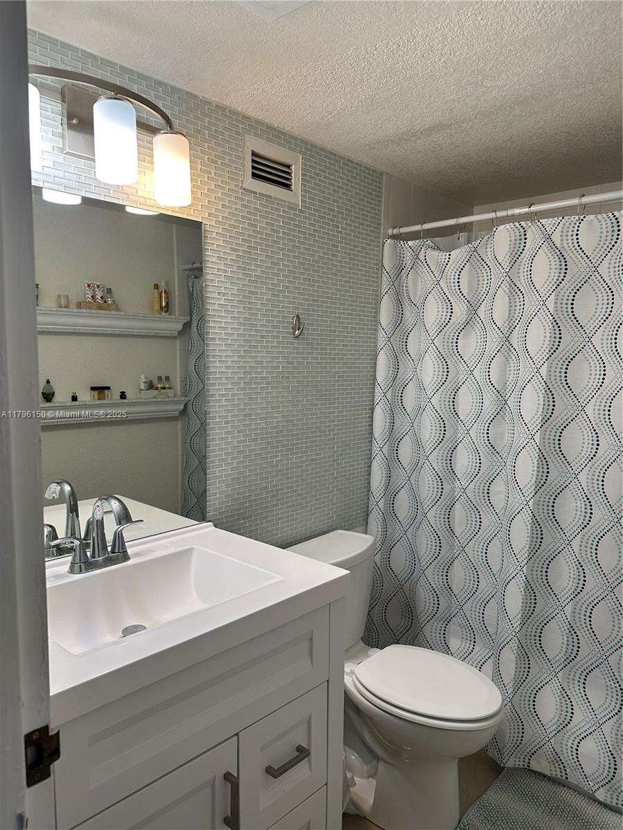 The Wave at 2501 Ocean Dr, Hollywood, FL 33019 - For Sale photo 19