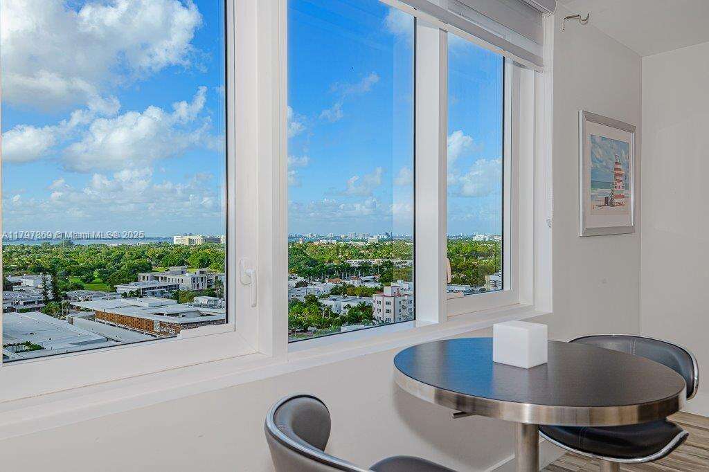 Roney Palace at 2301 Collins Ave, Miami Beach, FL 33139 - For Sale photo 15