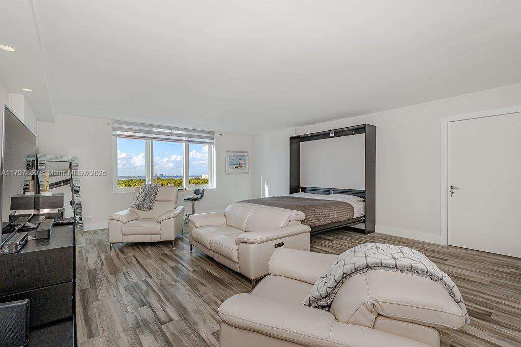 Roney Palace at 2301 Collins Ave, Miami Beach, FL 33139 - For Sale photo 6