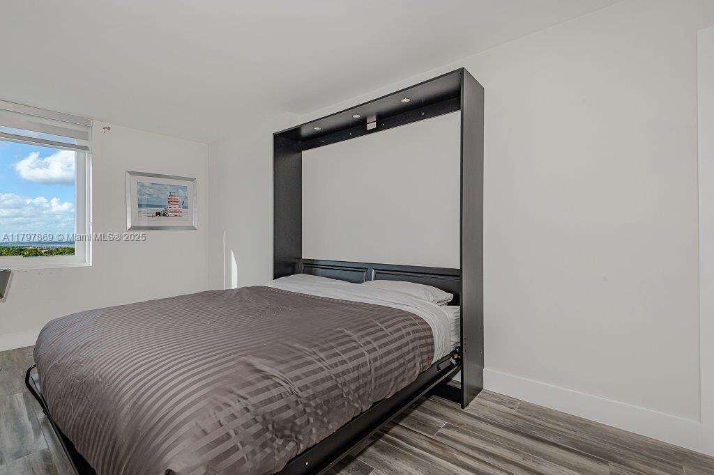 Roney Palace at 2301 Collins Ave, Miami Beach, FL 33139 - For Sale photo 9