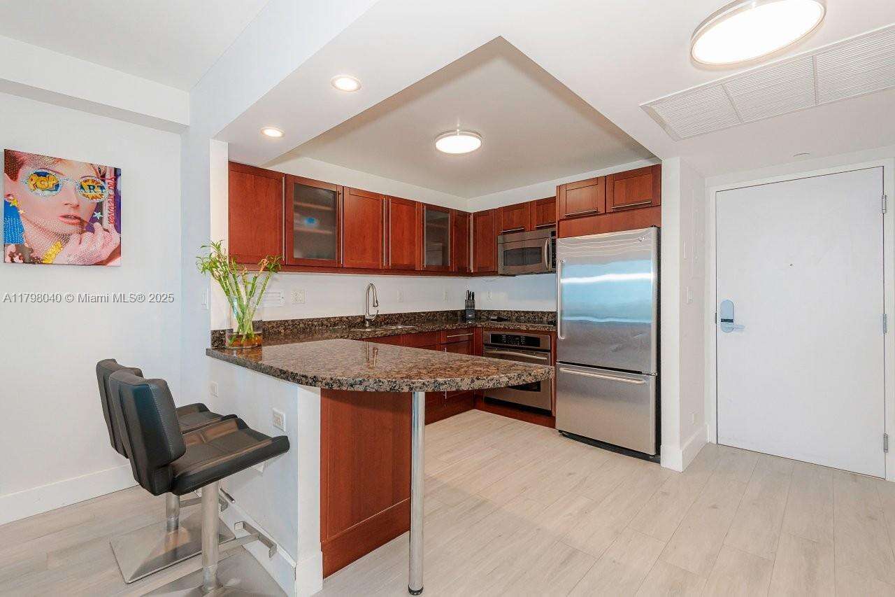 Roney Palace at 2301 Collins Ave, Miami Beach, FL 33139 - For Sale photo 18