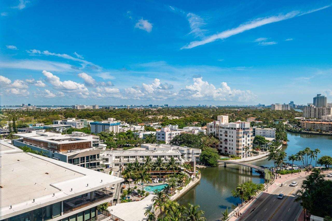 Roney Palace at 2301 Collins Ave, Miami Beach, FL 33139 - For Sale photo 25