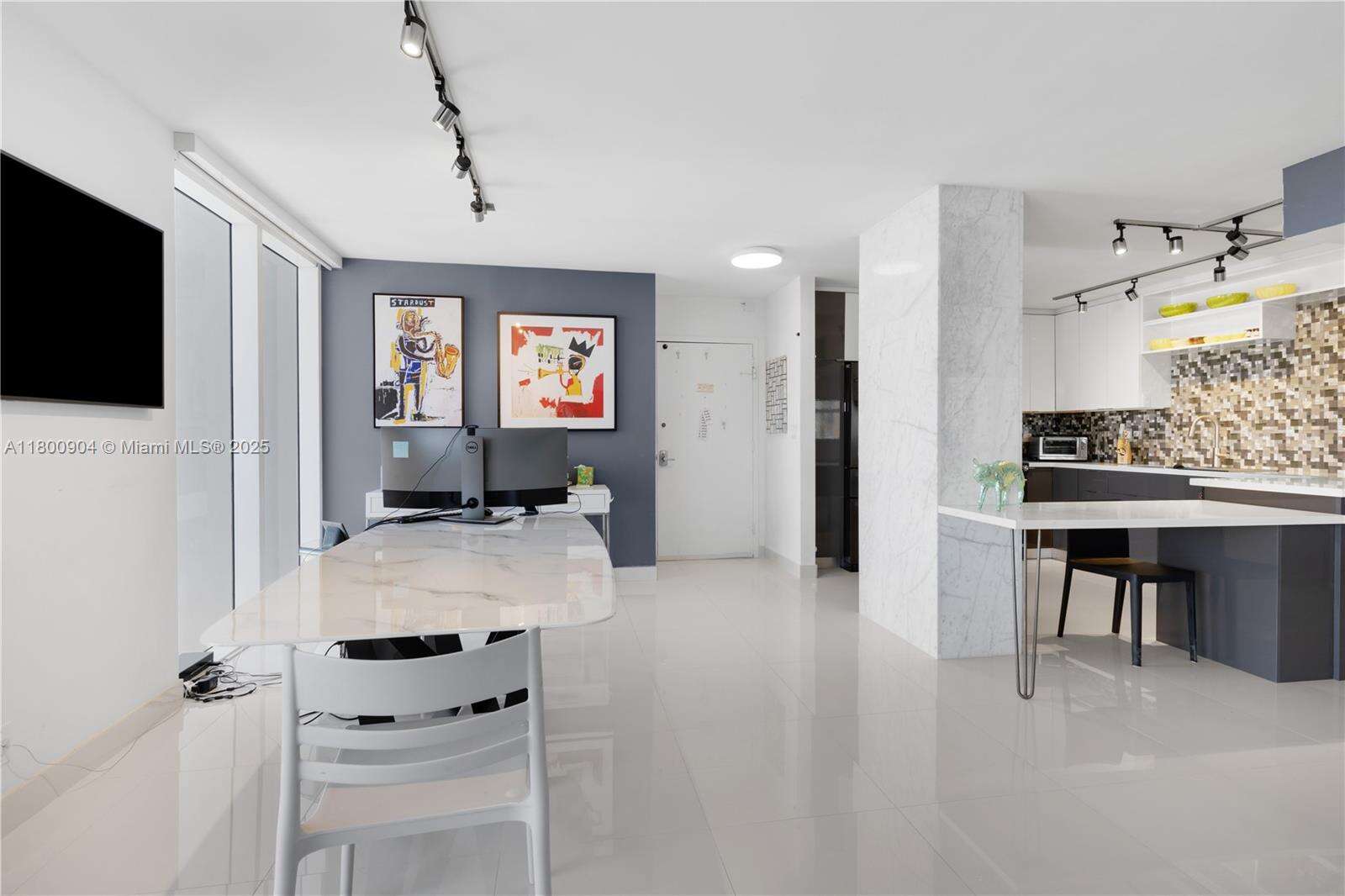 Parker Plaza at 2030 Ocean Dr, Hallandale Beach, FL 33009 - For Sale photo 12