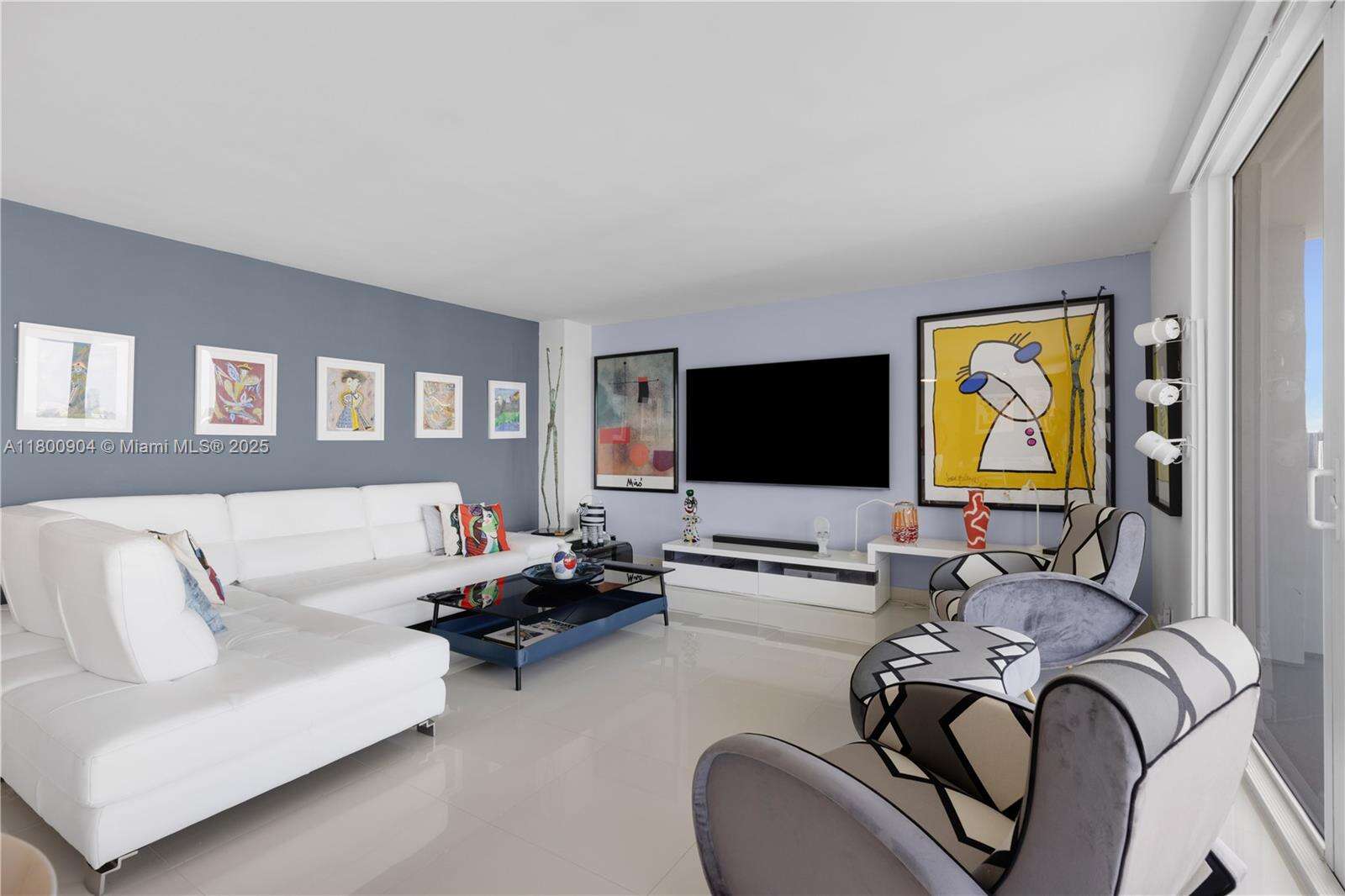 Parker Plaza at 2030 Ocean Dr, Hallandale Beach, FL 33009 - For Sale photo 19