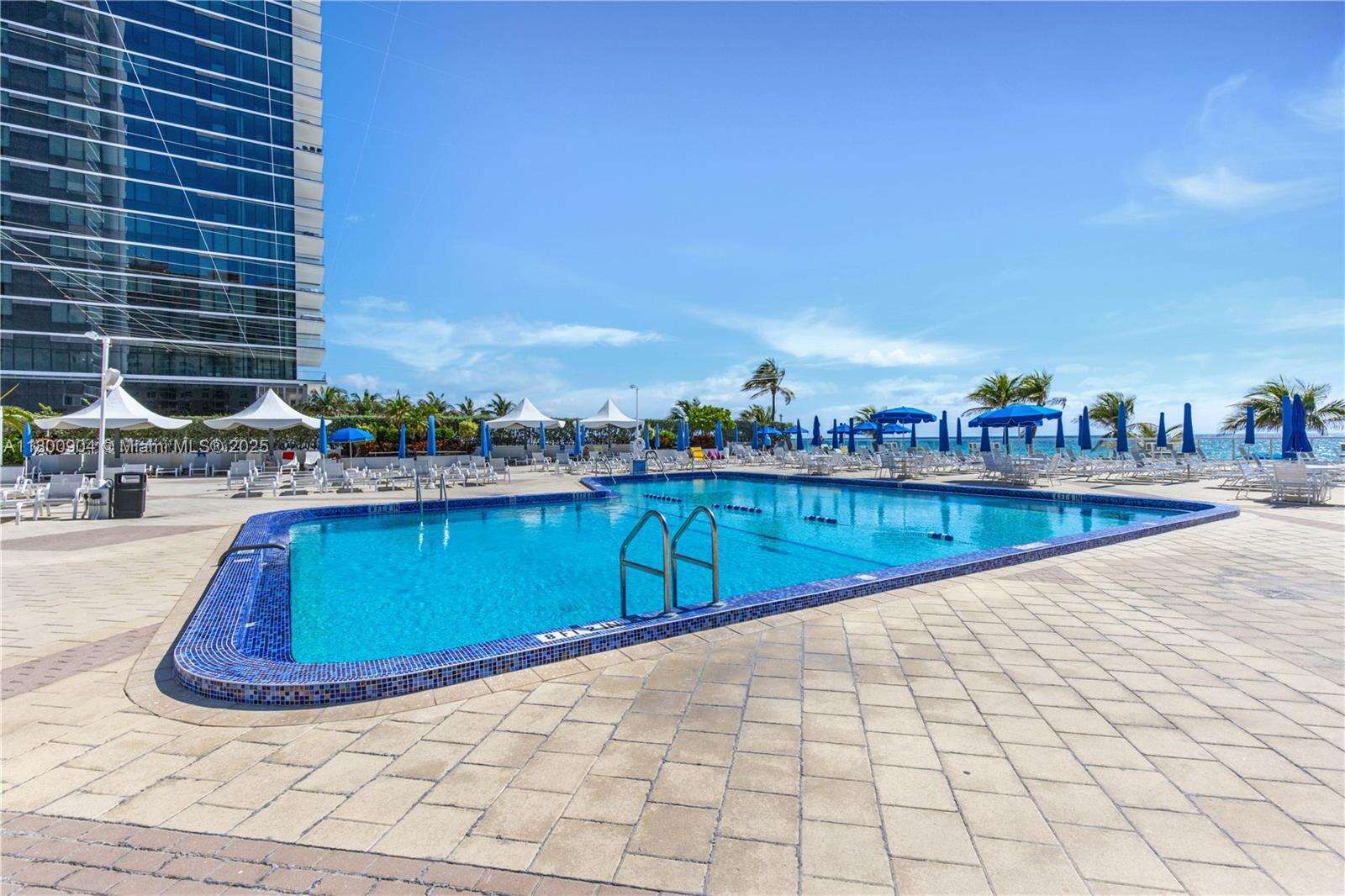 Parker Plaza at 2030 Ocean Dr, Hallandale Beach, FL 33009 - For Sale photo 33
