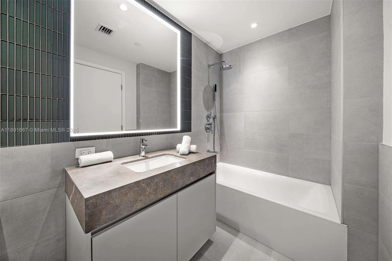 FIVE PARK - 500 Alton Rd, Miami Beach, FL 33139 | Picture 21