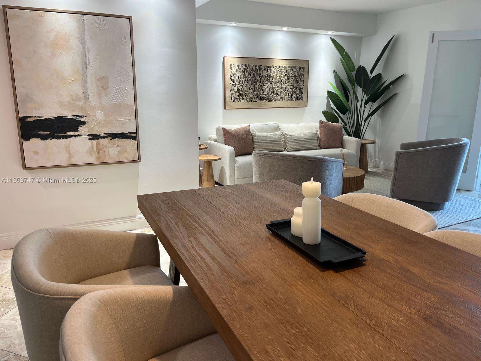 Roney Palace at 2301 Collins Ave, Miami Beach, FL 33139 - For Sale photo 1