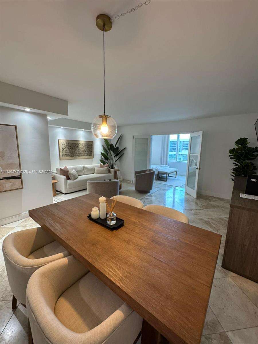 Roney Palace at 2301 Collins Ave, Miami Beach, FL 33139 - For Sale photo 3