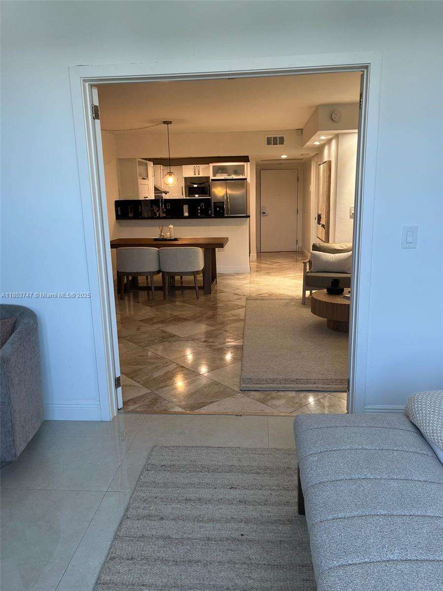 Roney Palace at 2301 Collins Ave, Miami Beach, FL 33139 - For Sale photo 8