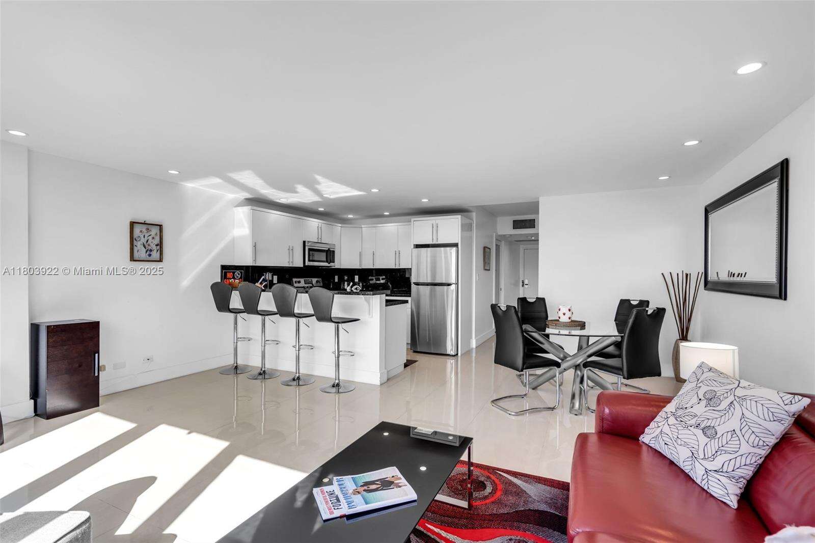 Roney Palace at 2301 Collins Ave, Miami Beach, FL 33139 - For Sale photo 13