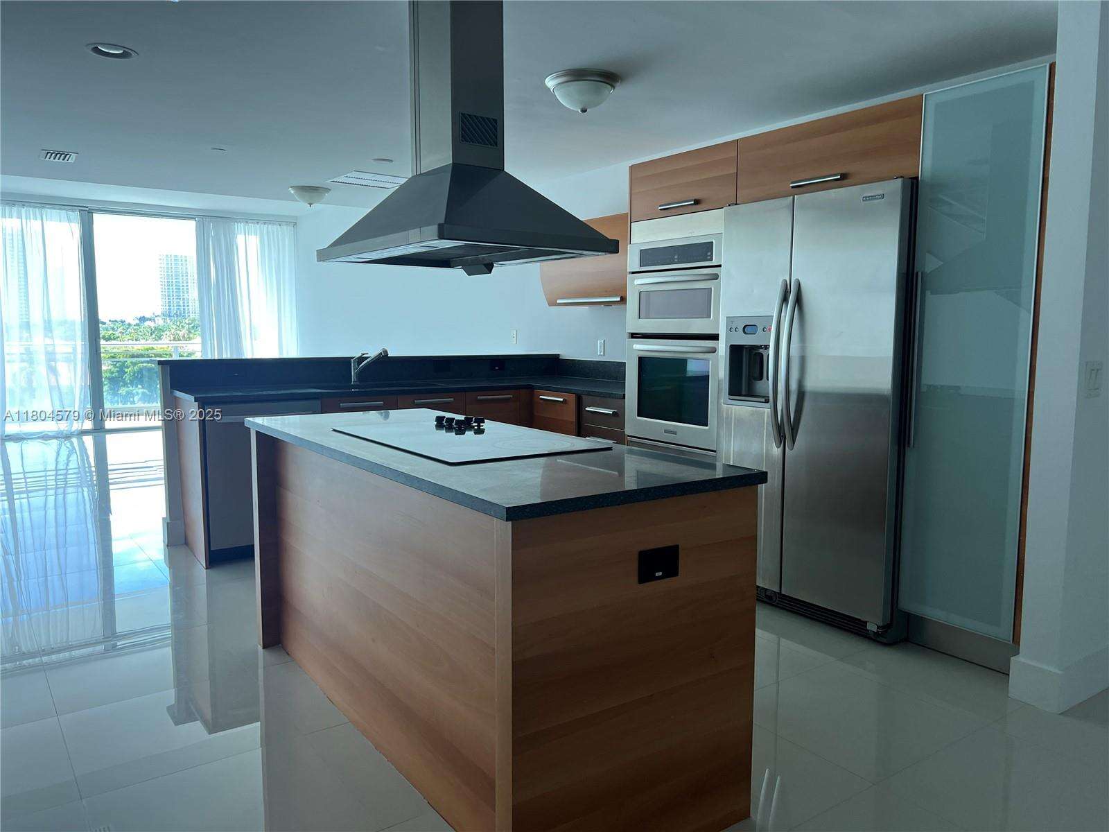 Artech at 2950 188th St, Aventura, FL 33180 - For Sale photo 5