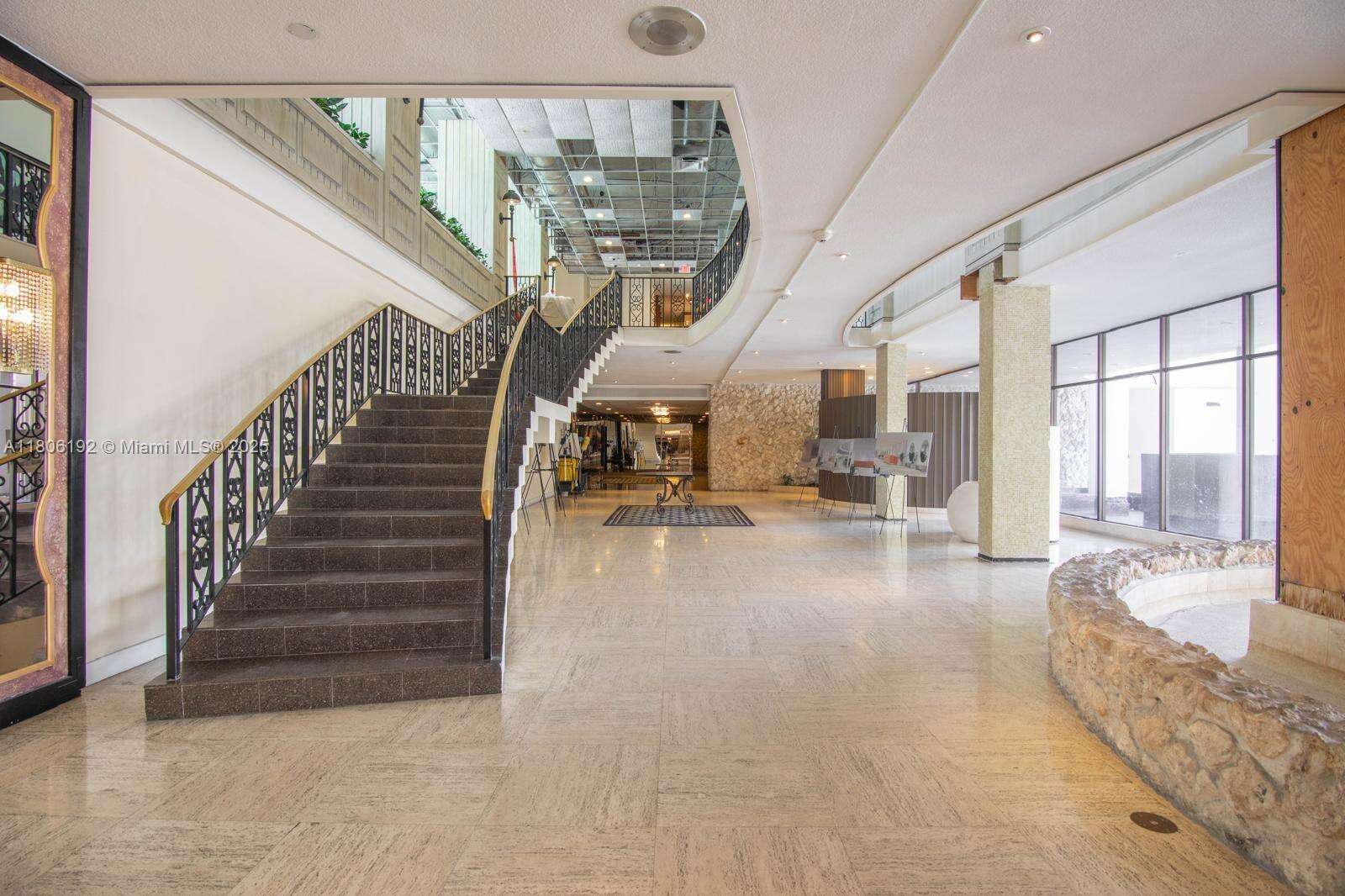 Oceanside Plaza at 5555 Collins Ave, Miami Beach, FL 33140 - For Sale photo 18