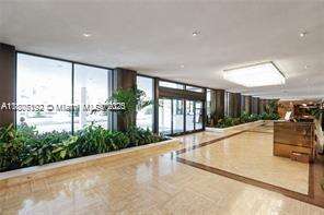 Oceanside Plaza at 5555 Collins Ave, Miami Beach, FL 33140 - For Sale photo 5