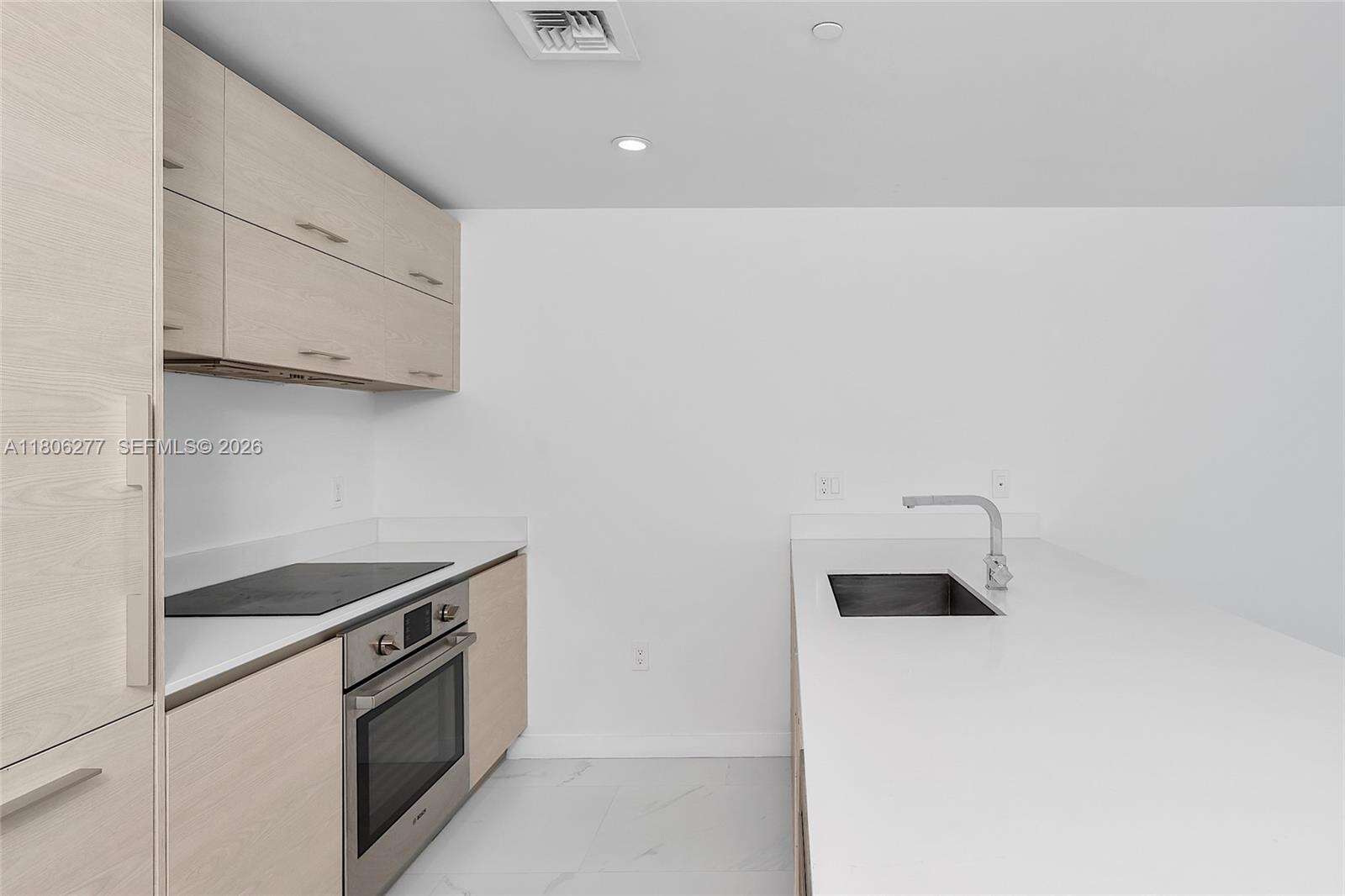 Sls Brickell at 1300 Miami Ave, Miami, FL 33130 - For Sale photo 14