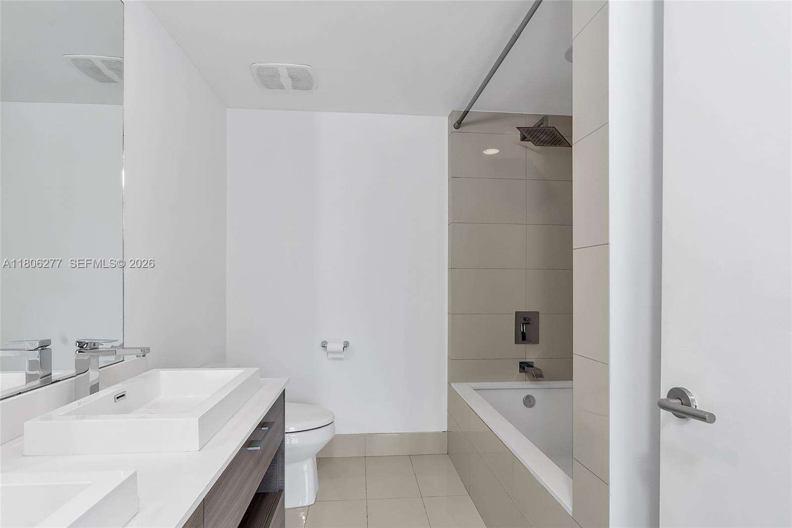 Sls Brickell at 1300 Miami Ave, Miami, FL 33130 - For Sale photo 32