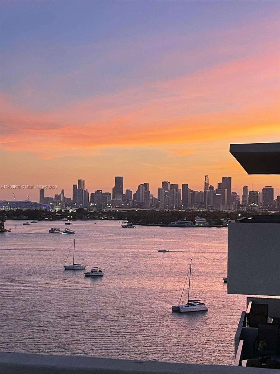 Flamingo South Beach at 1500 Bay Rd, Miami Beach, FL 33139 - For Sale photo 35