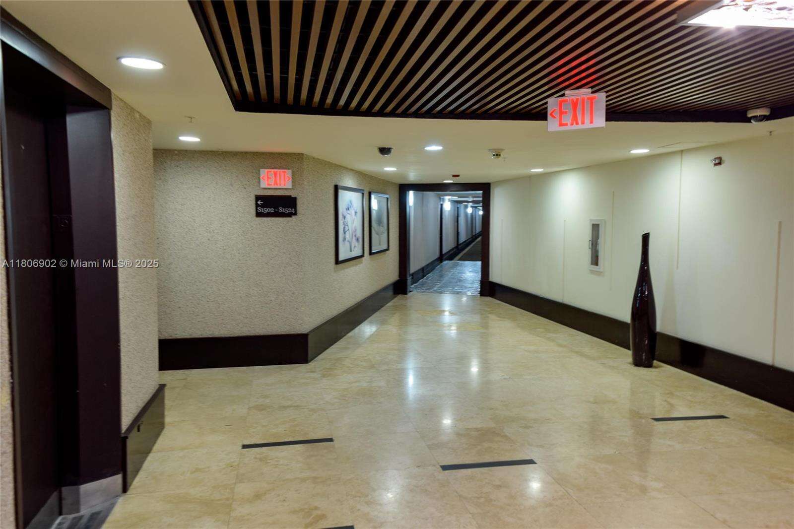 Flamingo South Beach at 1500 Bay Rd, Miami Beach, FL 33139 - For Sale photo 9